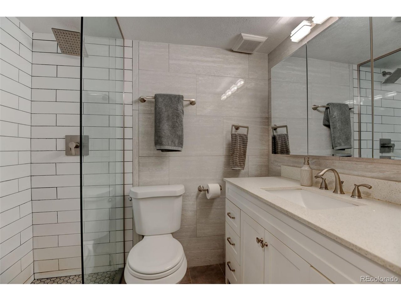 1270 N Marion St 204