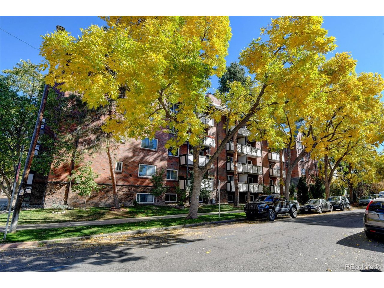 1270 N Marion St 204