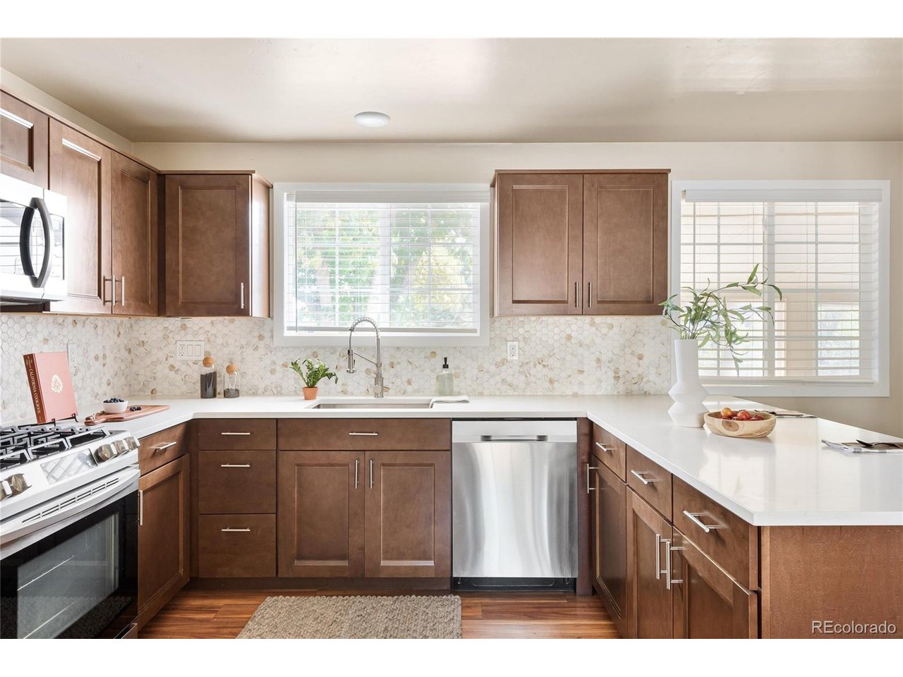 7038 Xenon Ct
