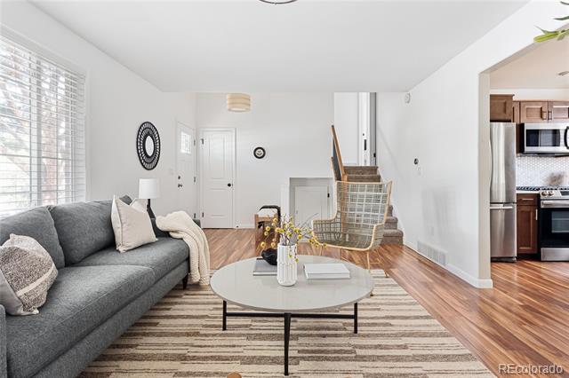7038 Xenon Court