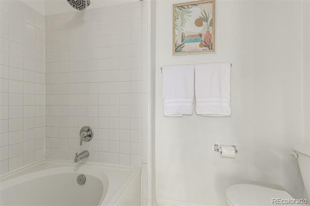 9550 E Florida Avenue Unit: 2016