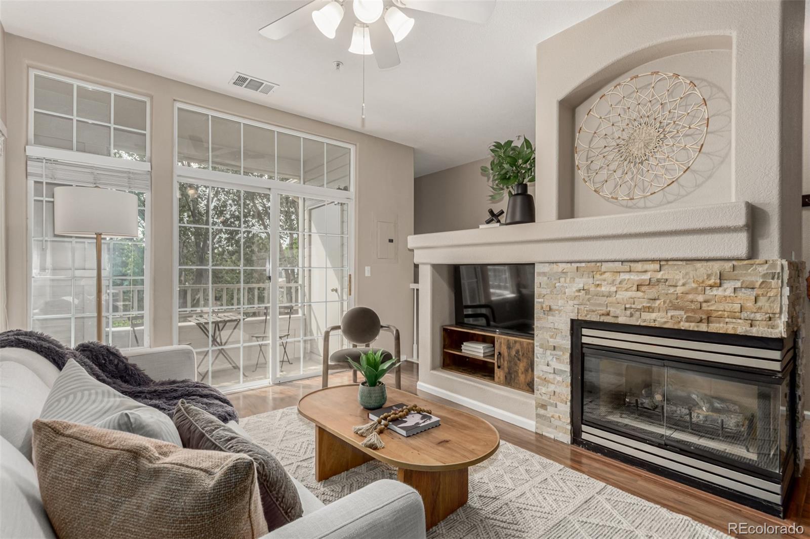 9550 E Florida Avenue Unit: 2016
