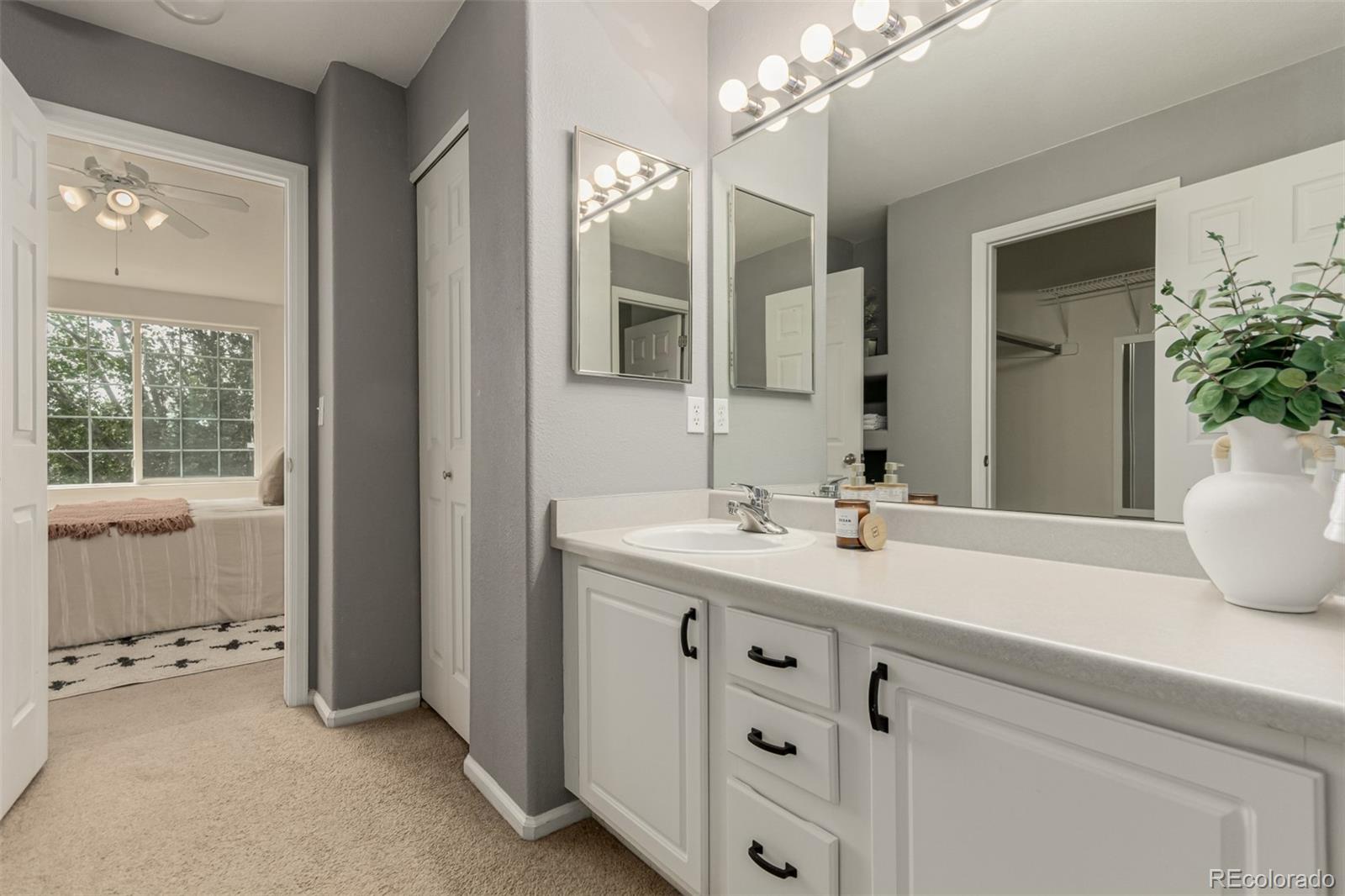 9550 E Florida Avenue Unit: 2016