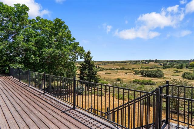 8997 N Corral Lane