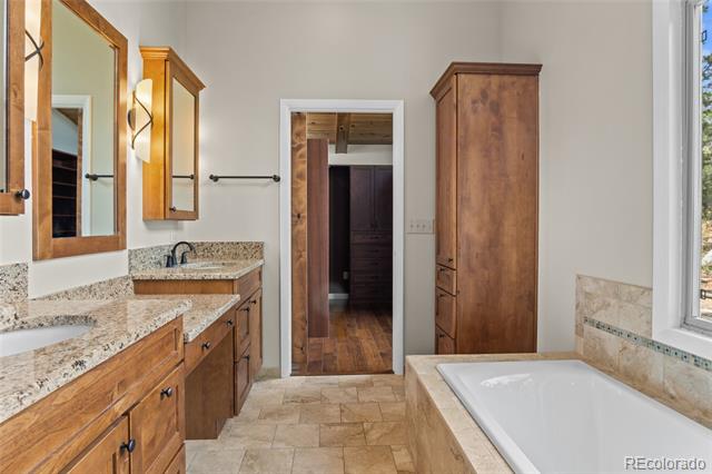 8997 N Corral Lane