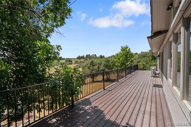 8997 N Corral Lane