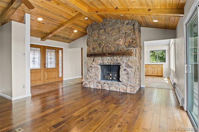 8997 N Corral Lane