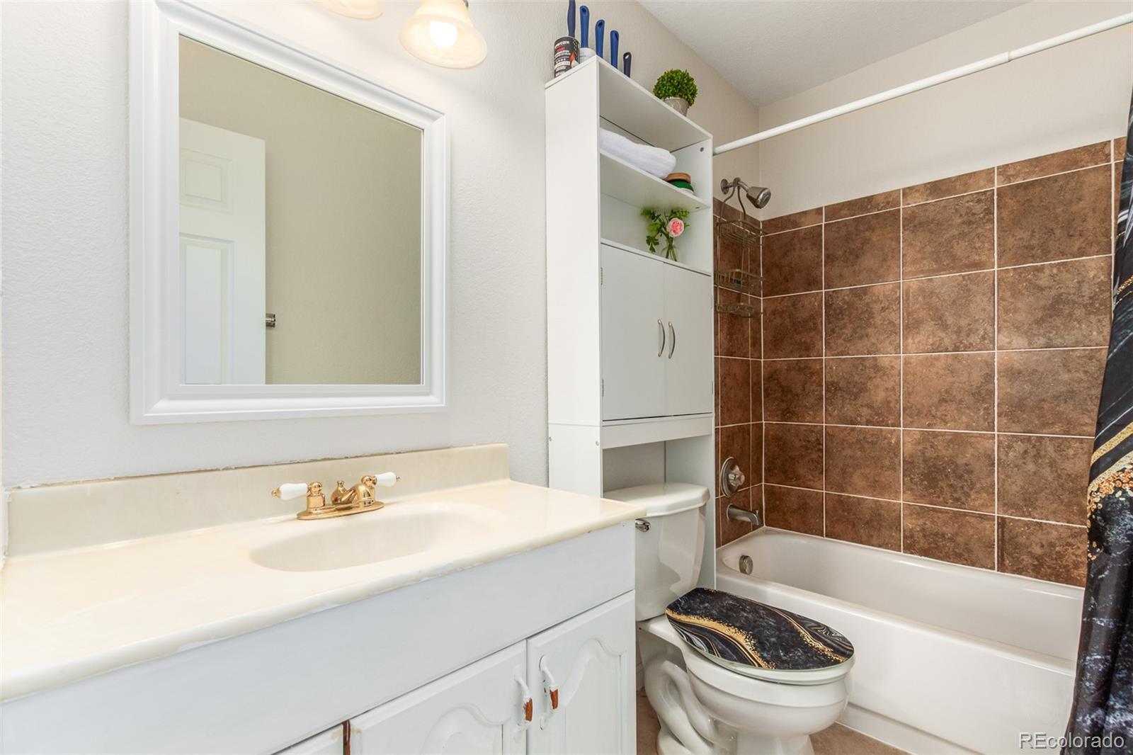 1310 Sable Boulevard