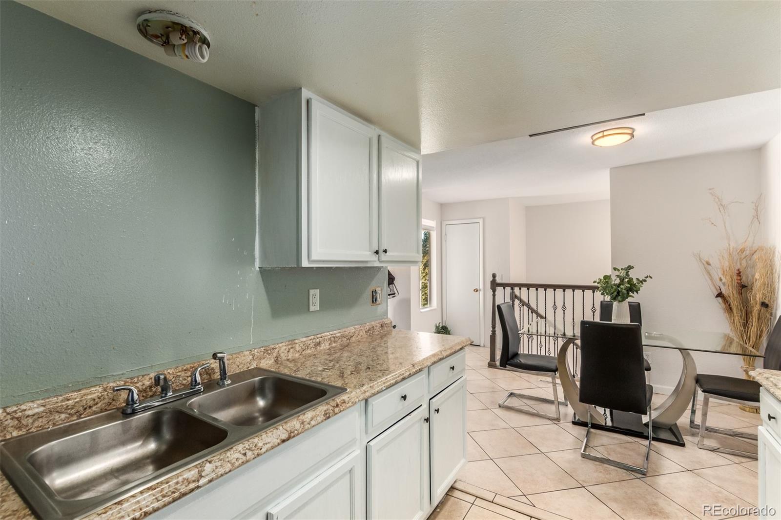 1310 Sable Boulevard