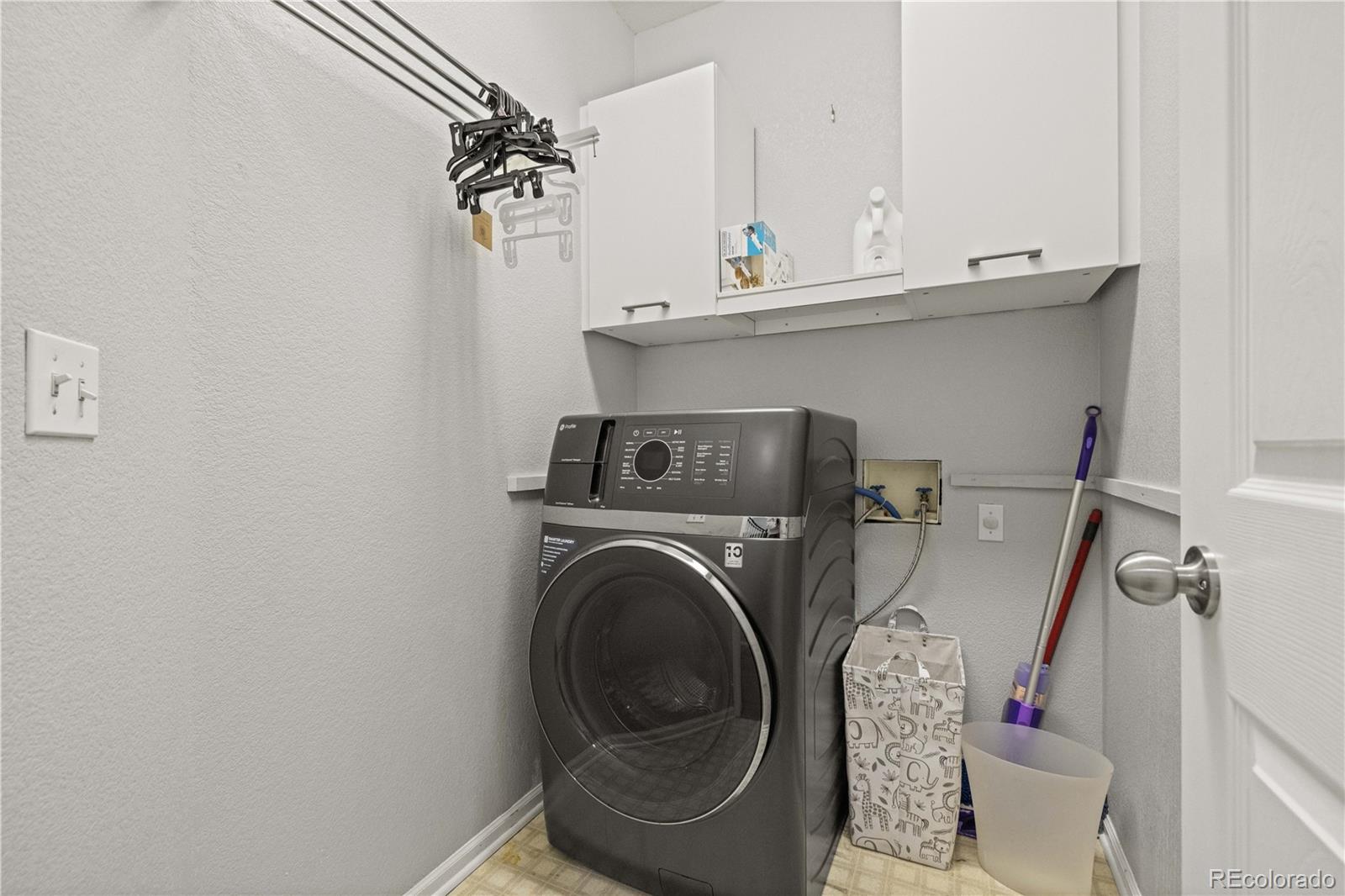 6144 S Ventura Court