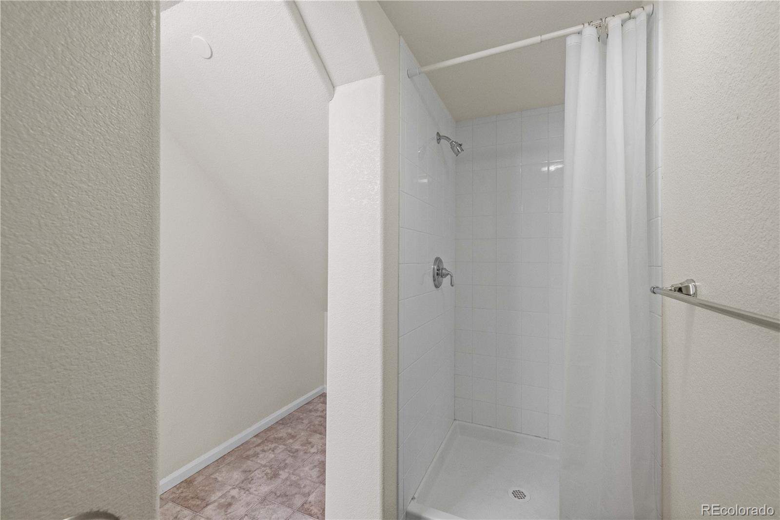 6144 S Ventura Court