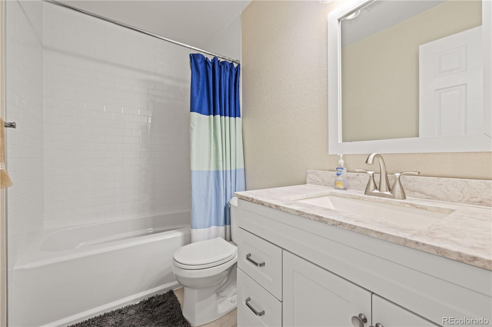 6144 S Ventura Court