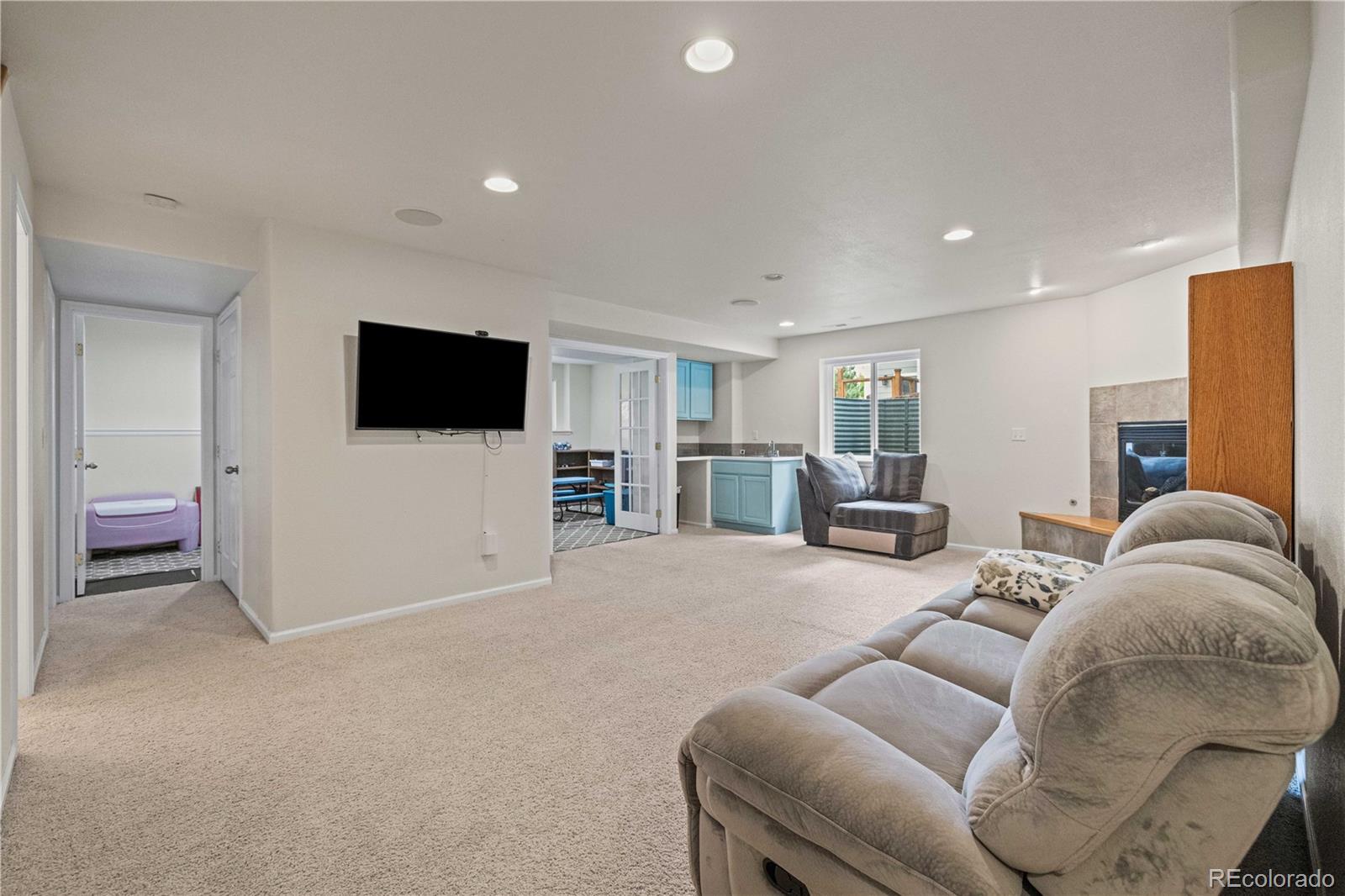 6144 S Ventura Court