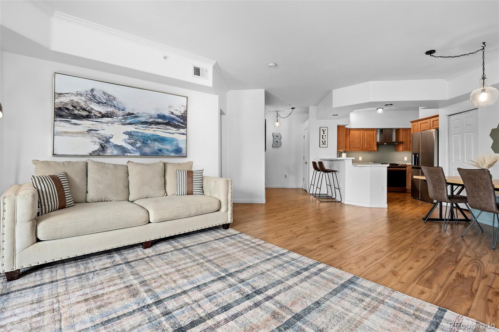 940 E Plum Creek Parkway Unit: 205