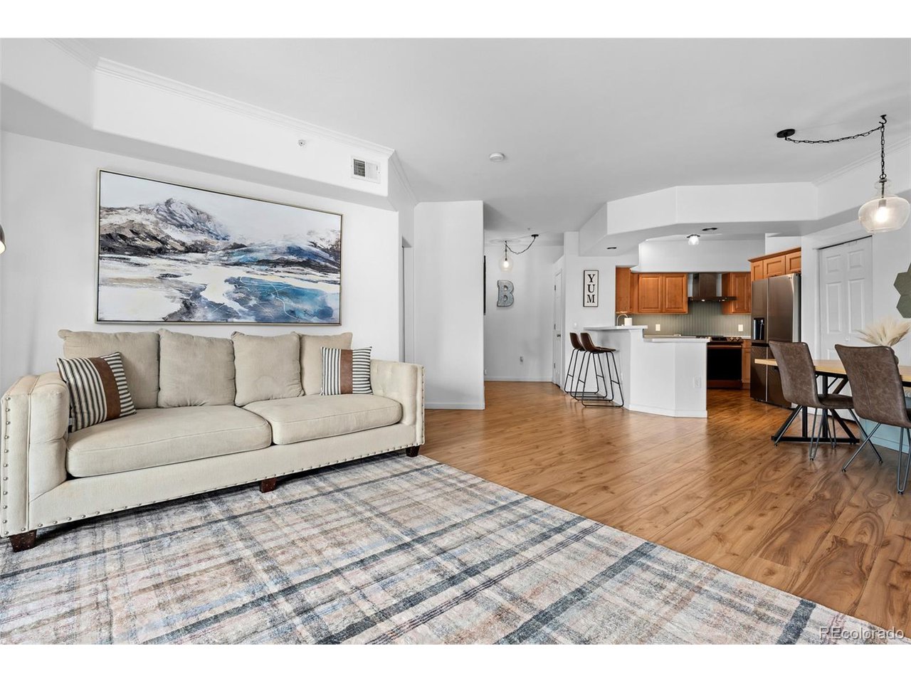 940 E Plum Creek Pkwy 205