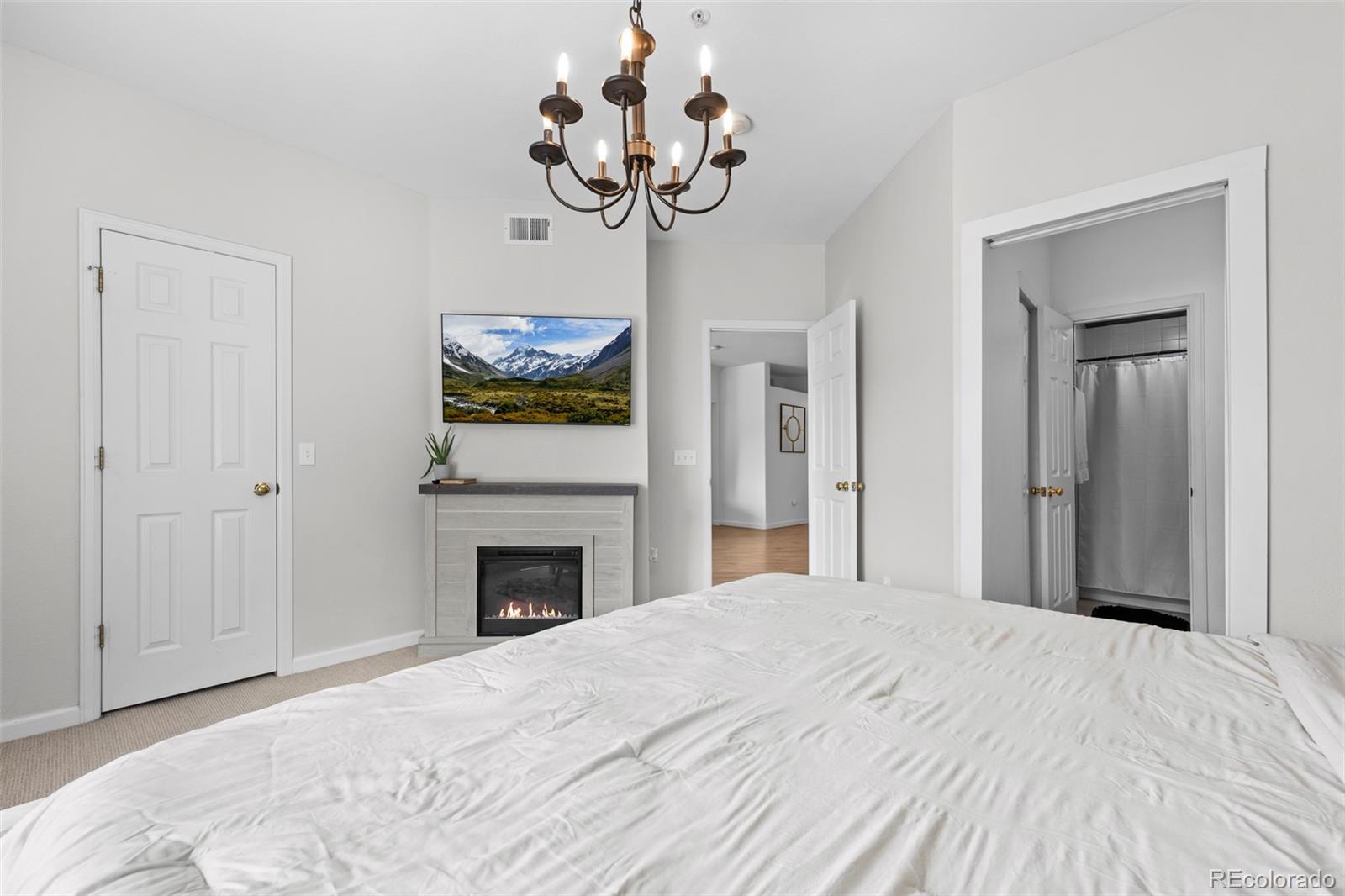 940 E Plum Creek Parkway Unit: 205