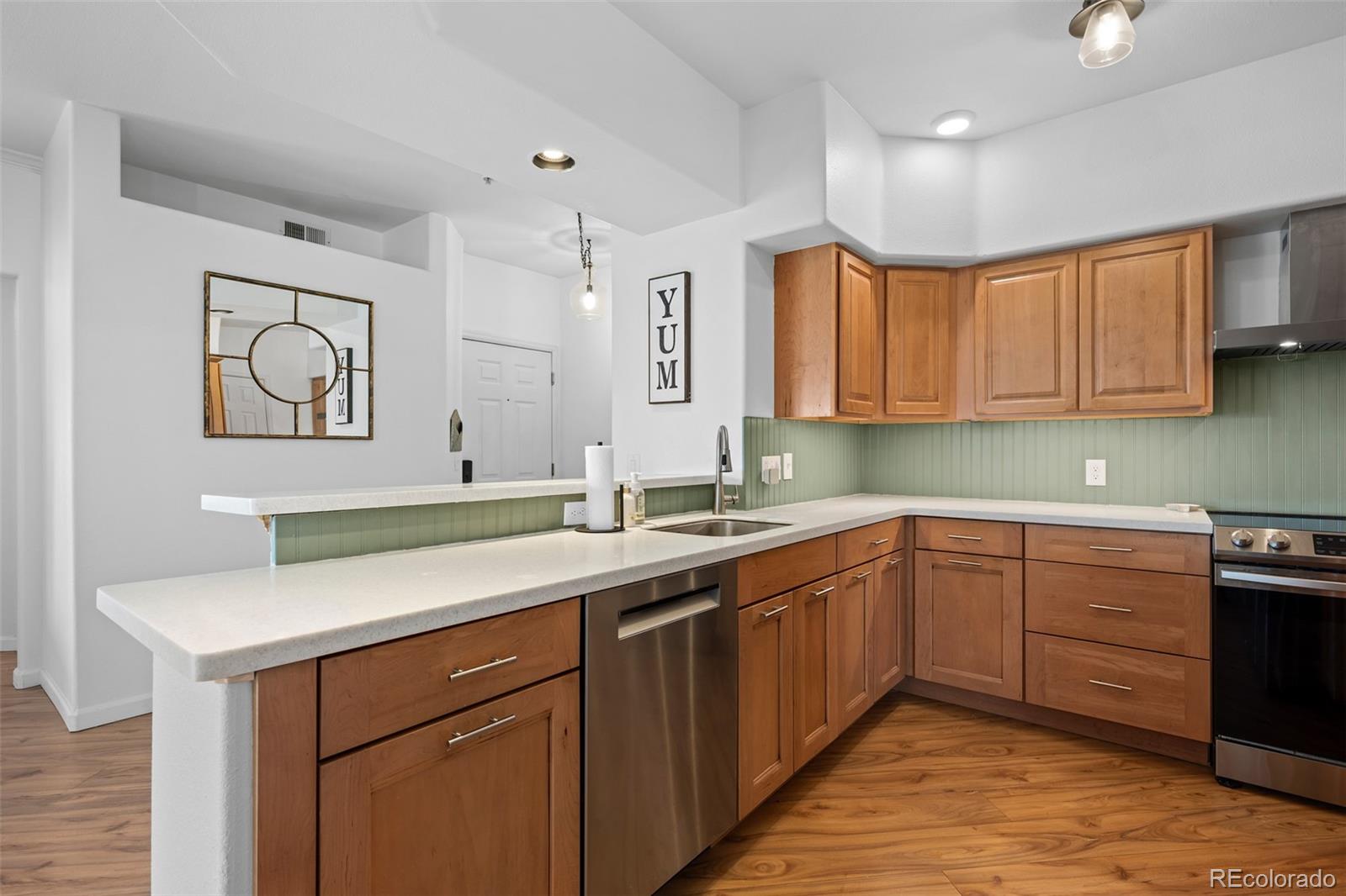 940 E Plum Creek Parkway Unit: 205