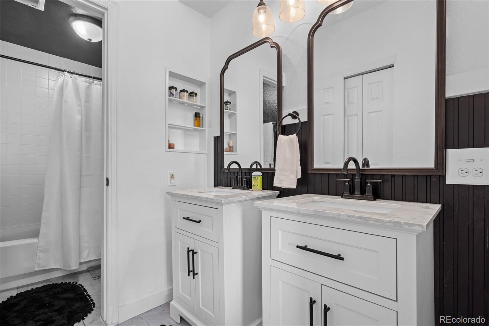 940 E Plum Creek Parkway Unit: 205