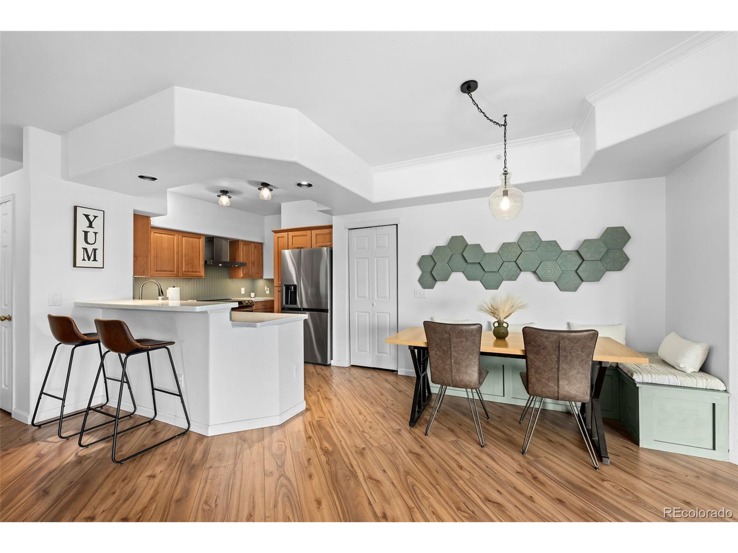 940 E Plum Creek Pkwy 205