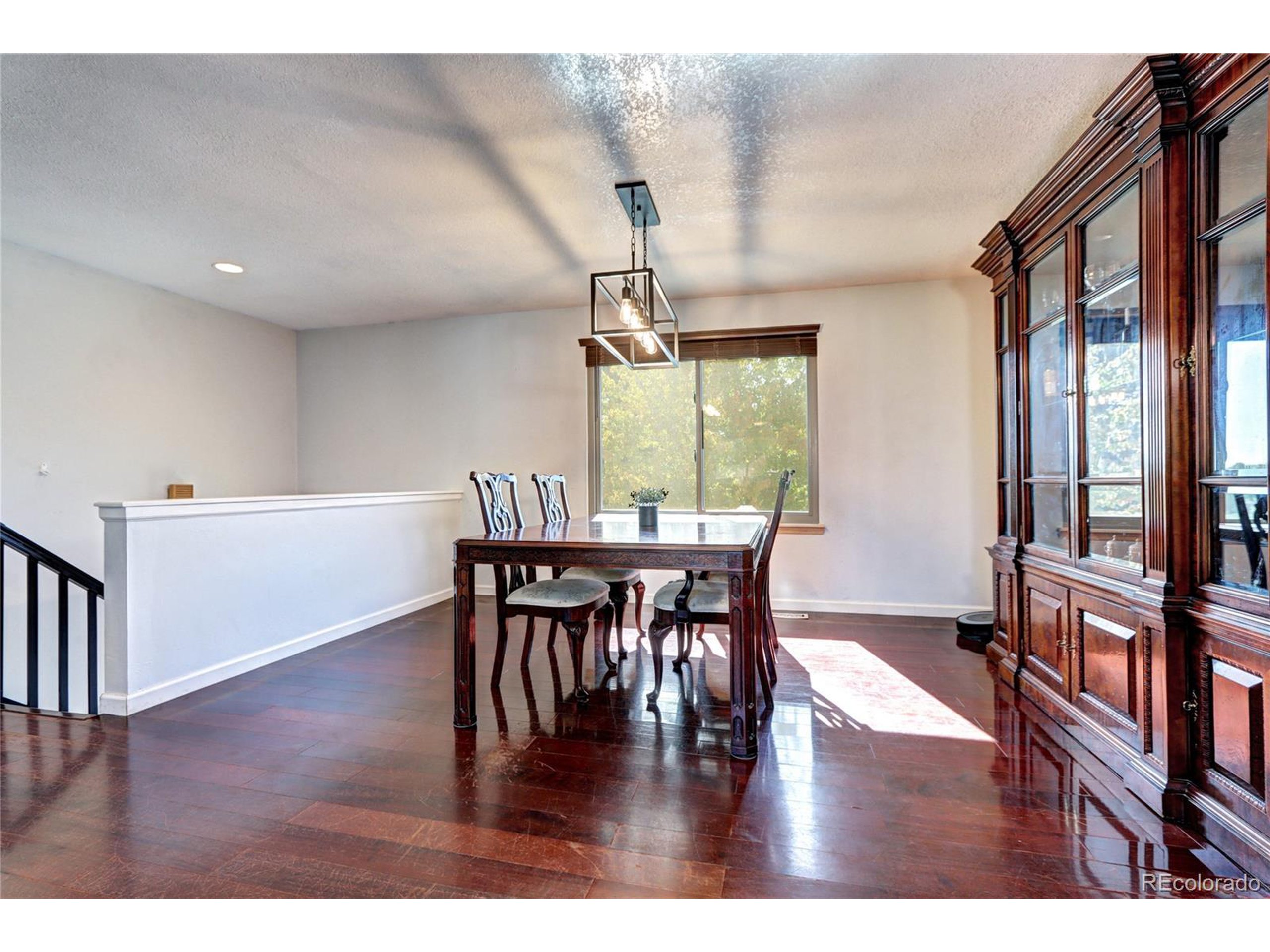 3092 S Laredo Cir