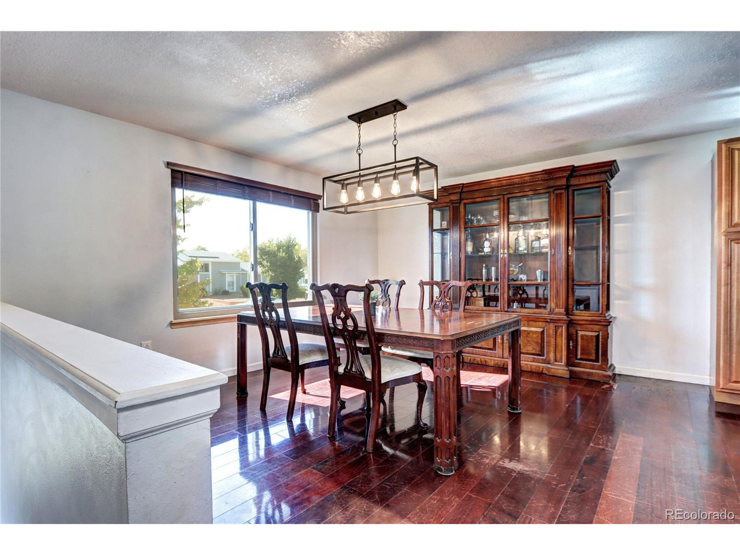 3092 S Laredo Cir