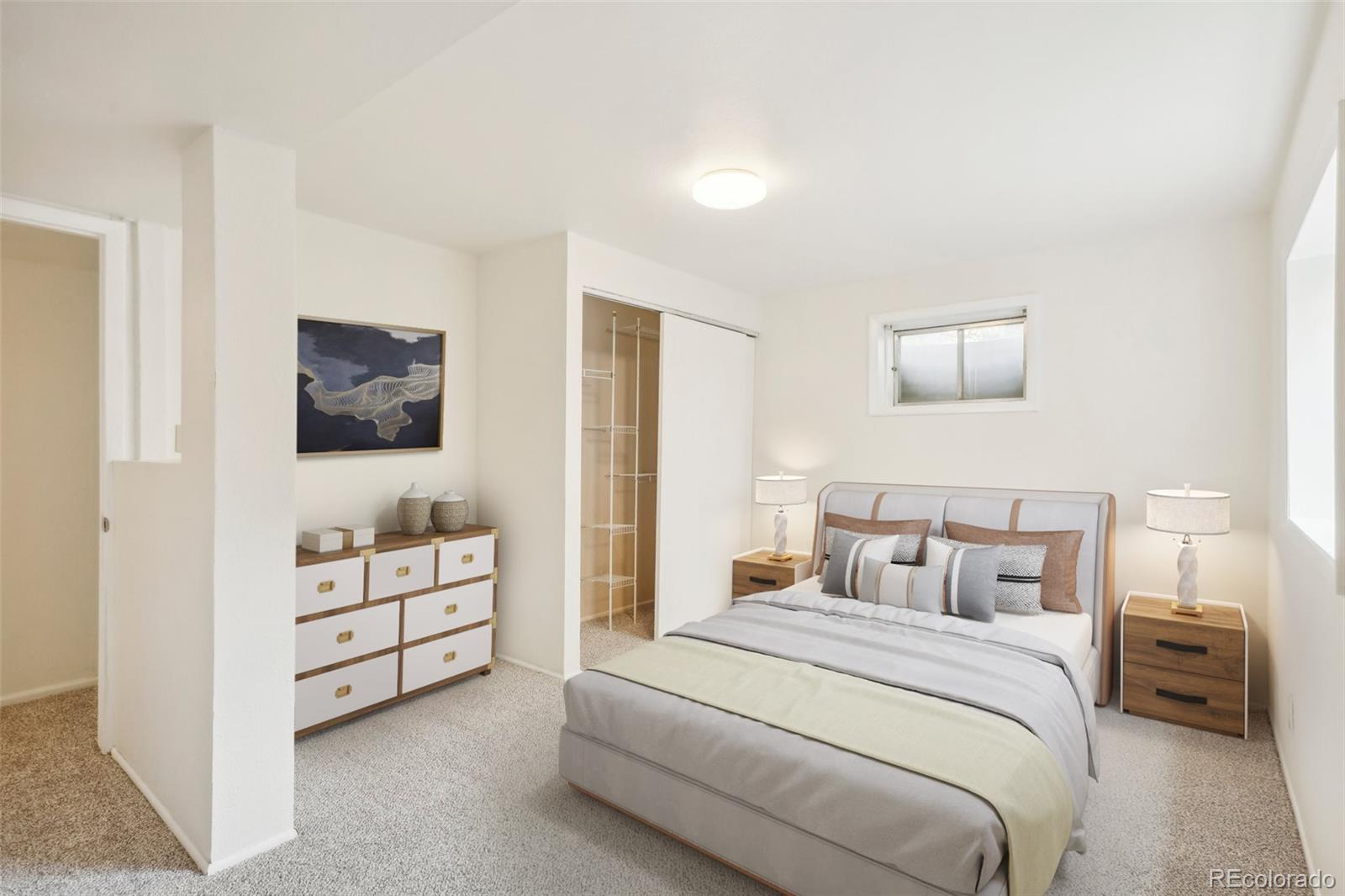 1942 S Ivory Way