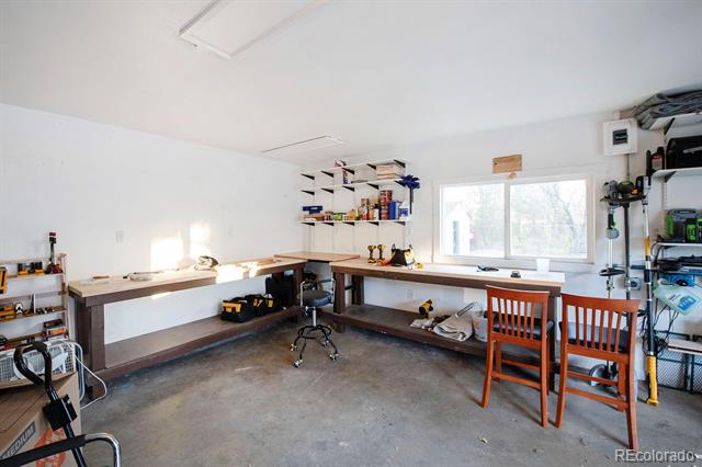 4200 Hoyt Court
