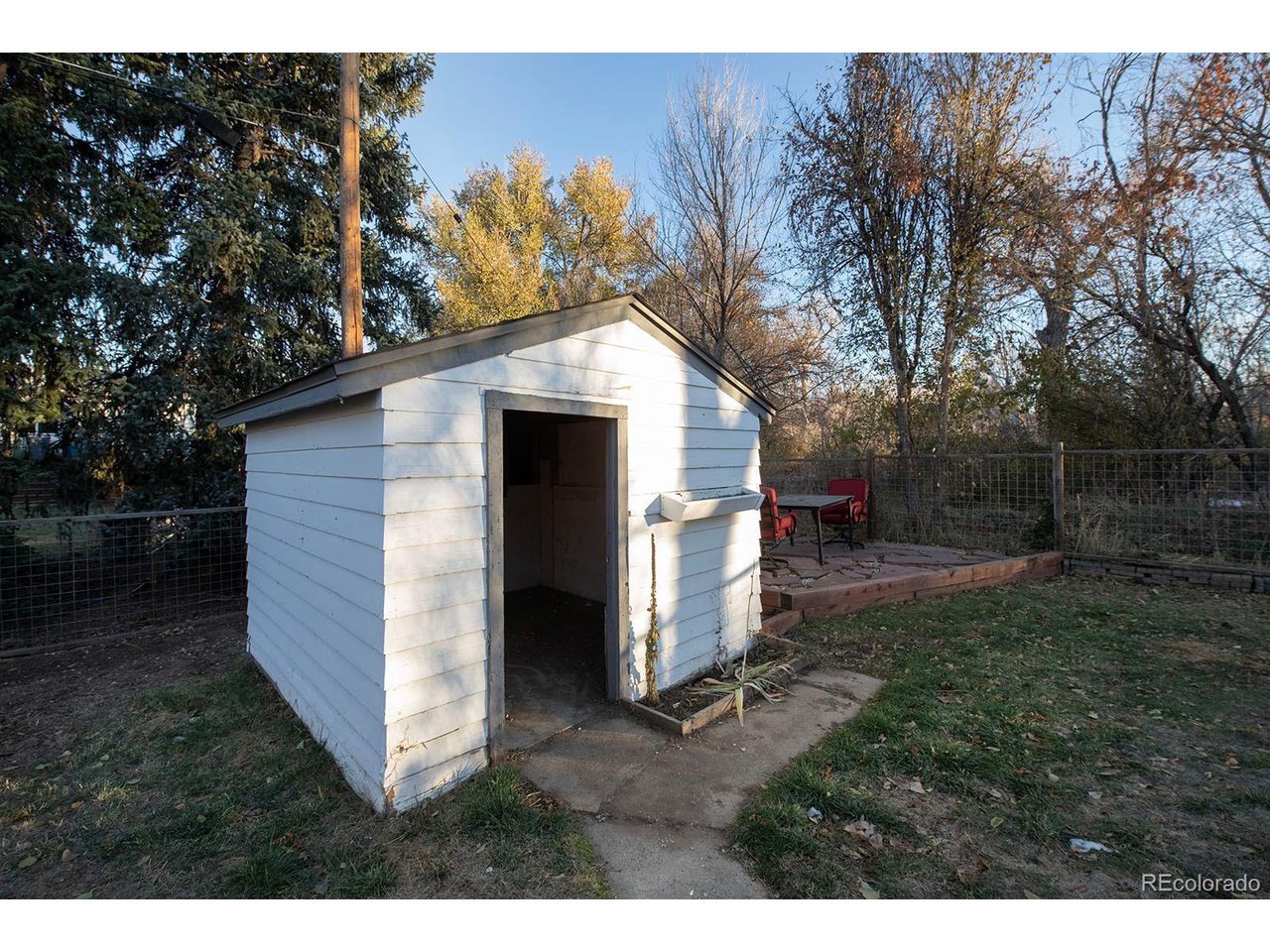 4200 Hoyt Ct