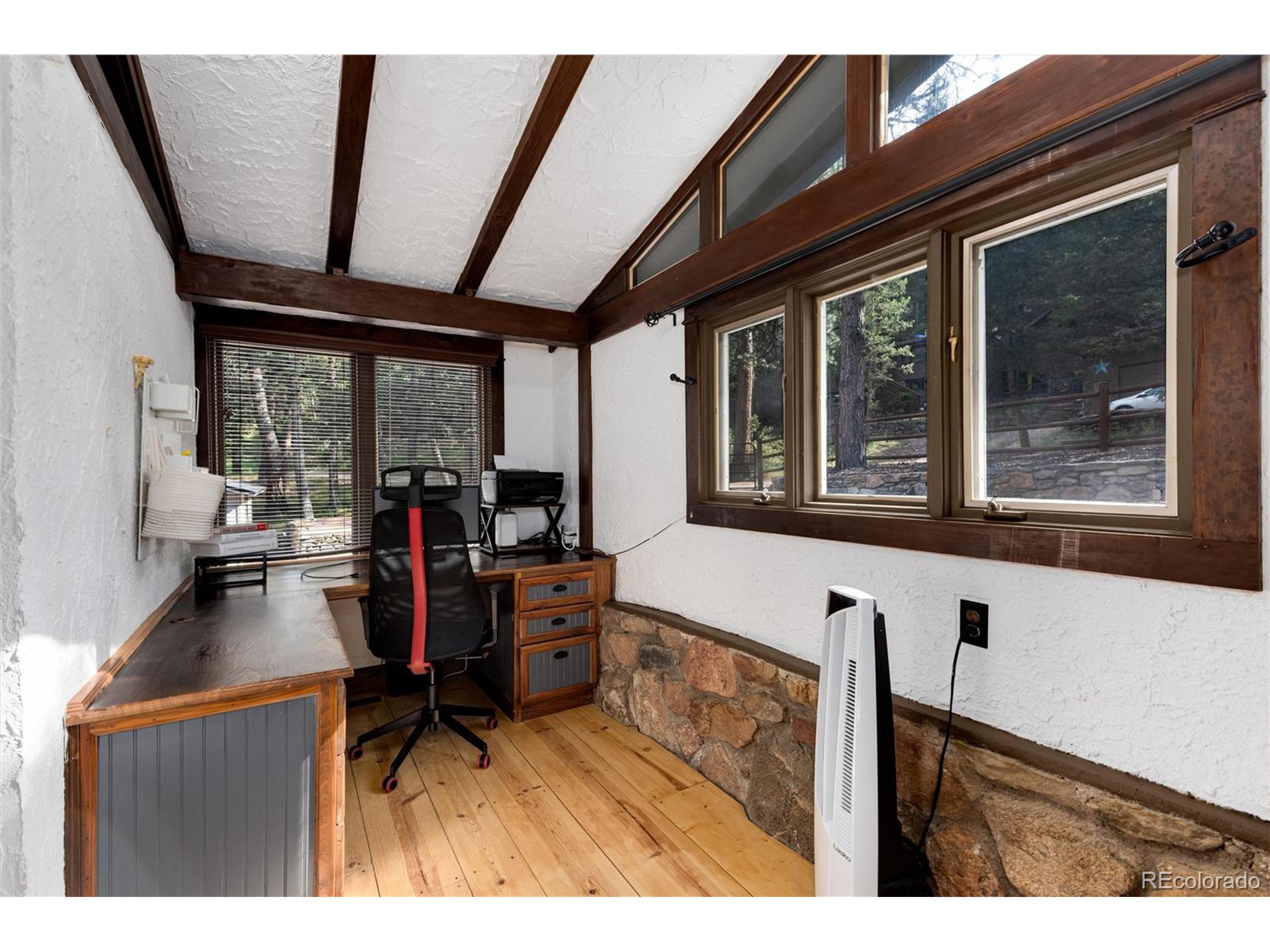 30204 Upper Bear Creek Rd