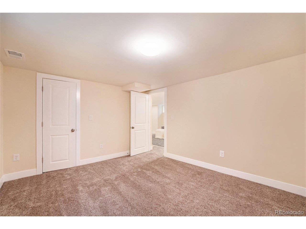 3088 W 40th Ave