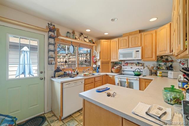 3531 S Kittredge Street Unit: D