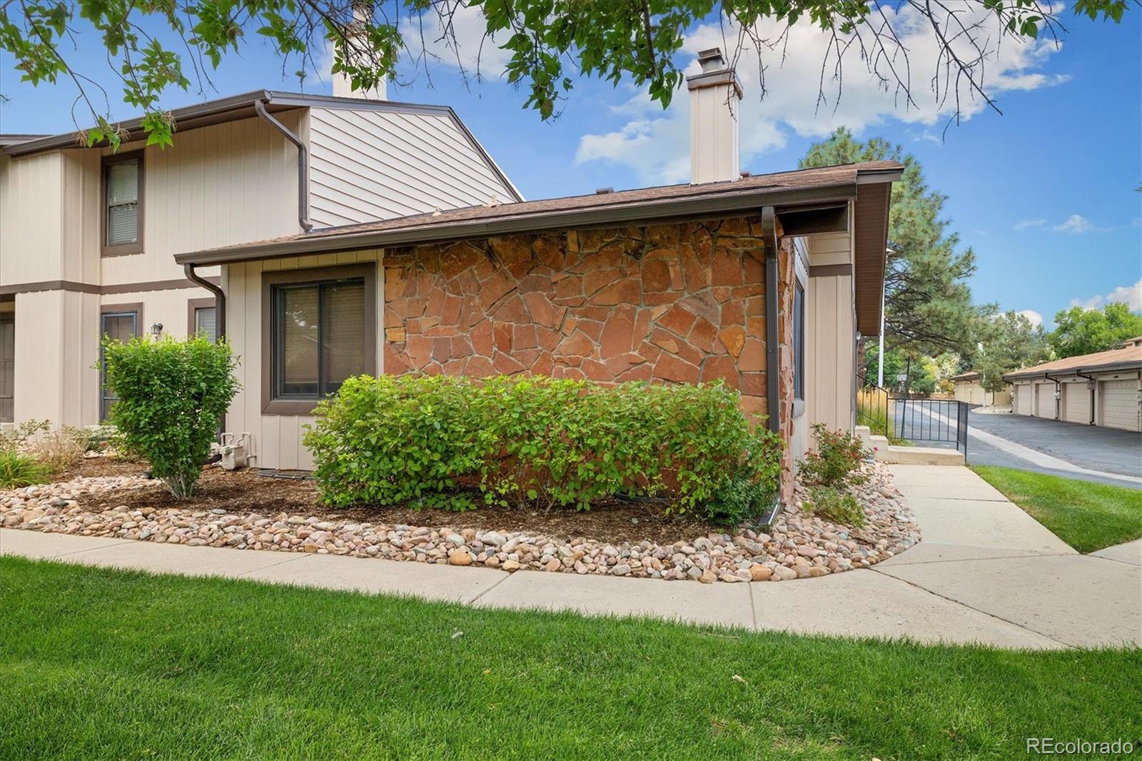 3531 S Kittredge Street Unit: D