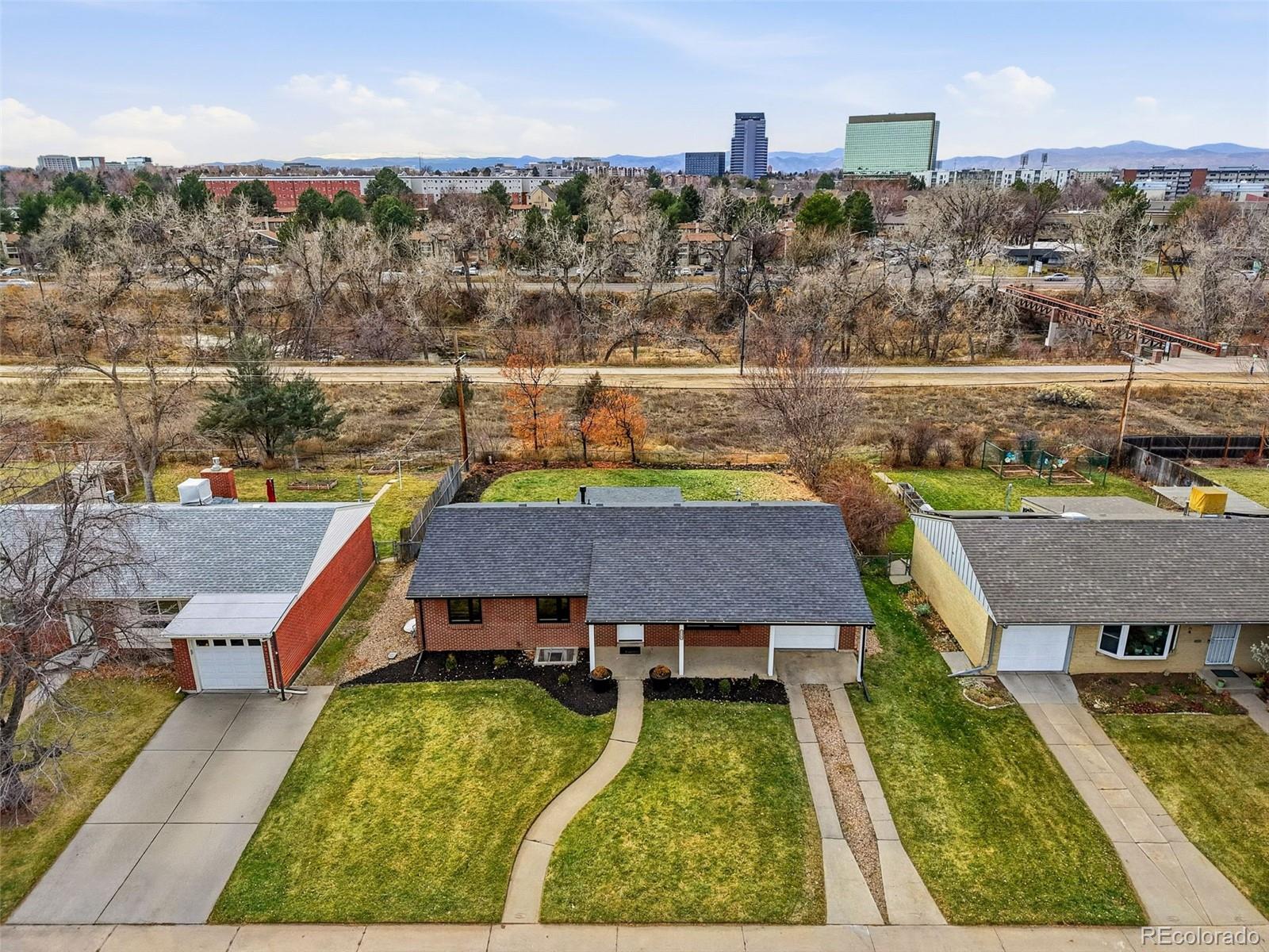 5320 Vale Drive