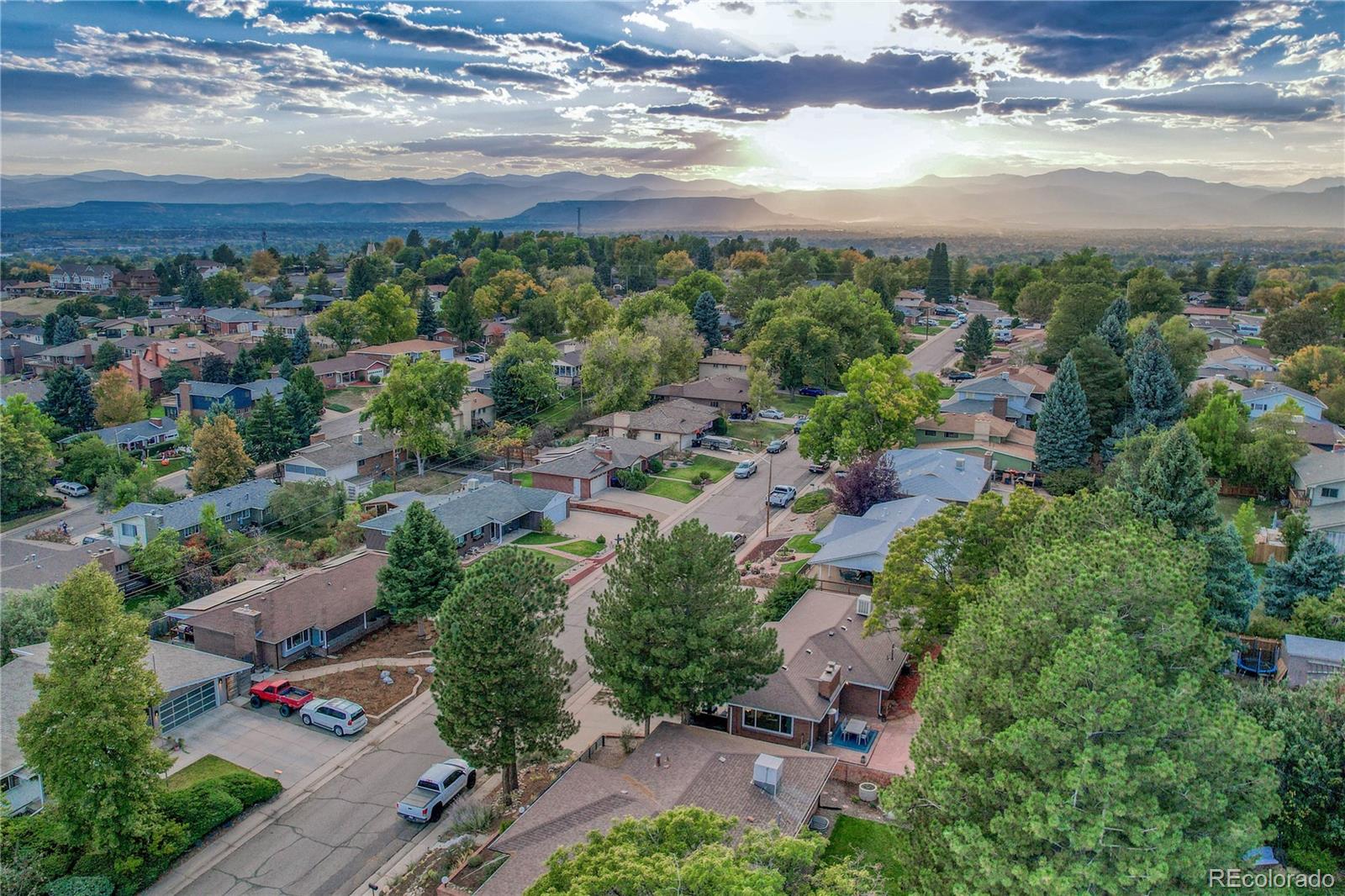 8223 W 70th Place