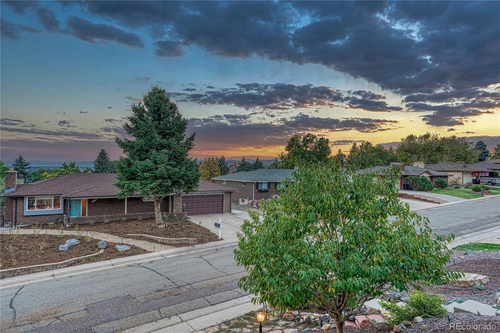 8223 W 70th Place