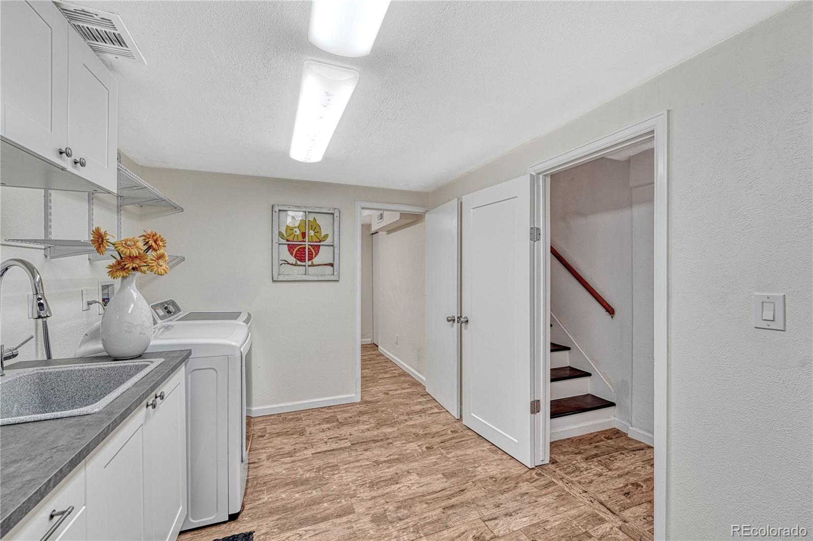 8223 W 70th Place