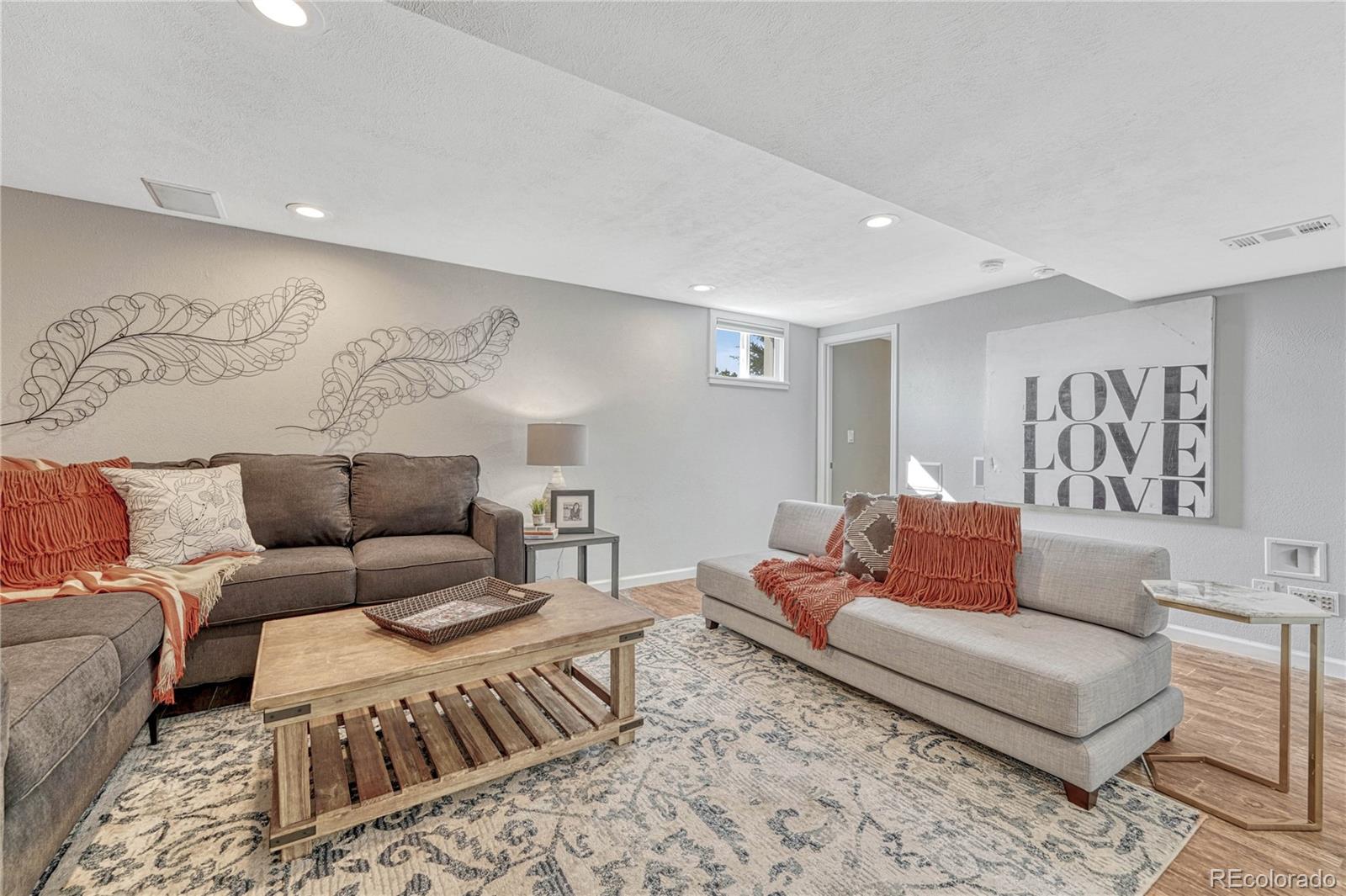 8223 W 70th Place