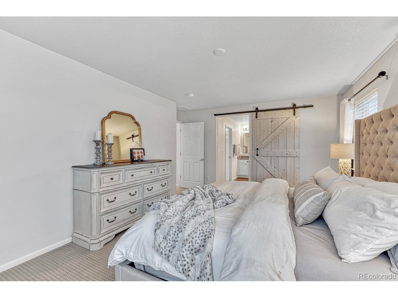 3355 Bittern St