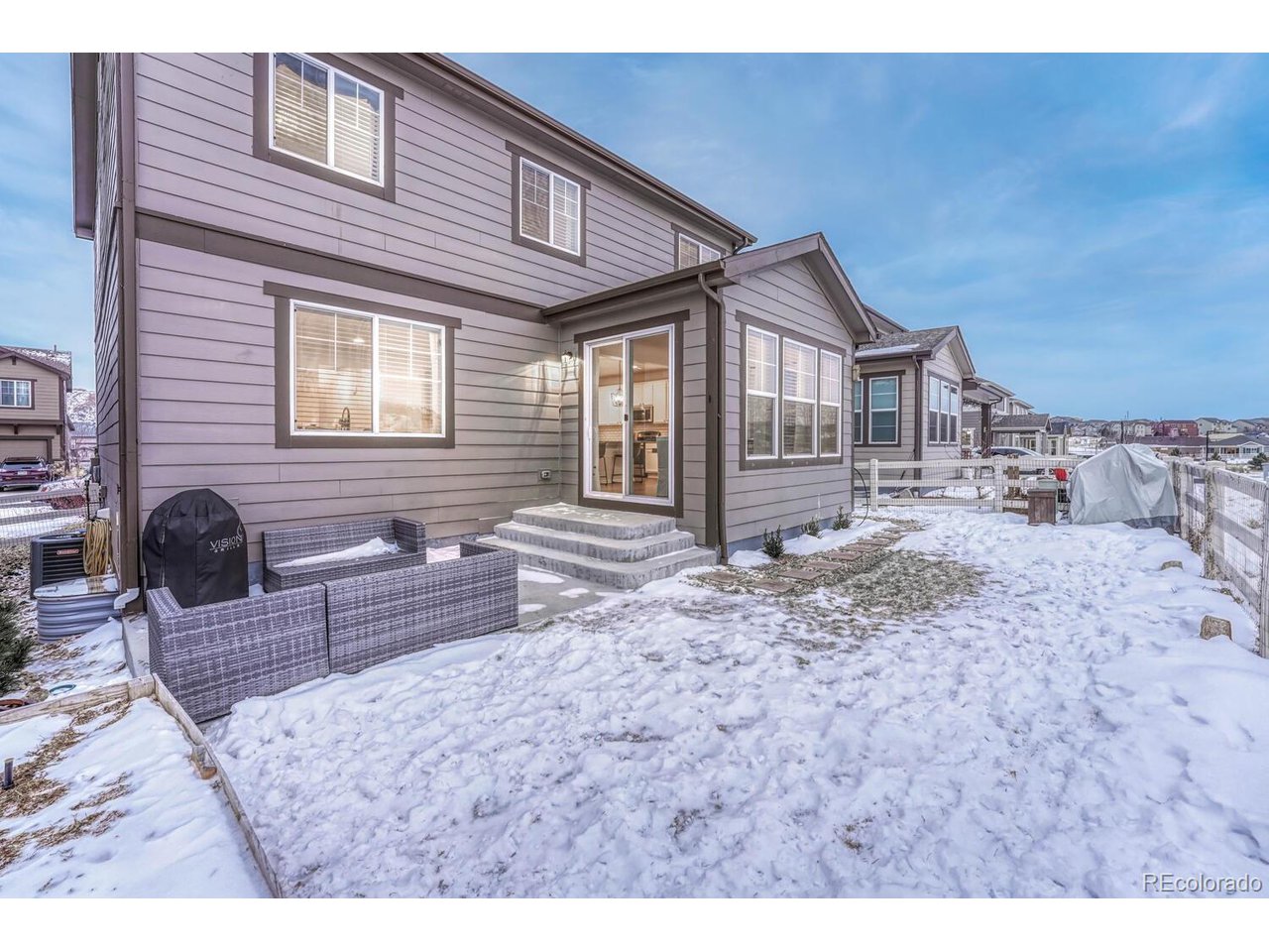 3355 Bittern St