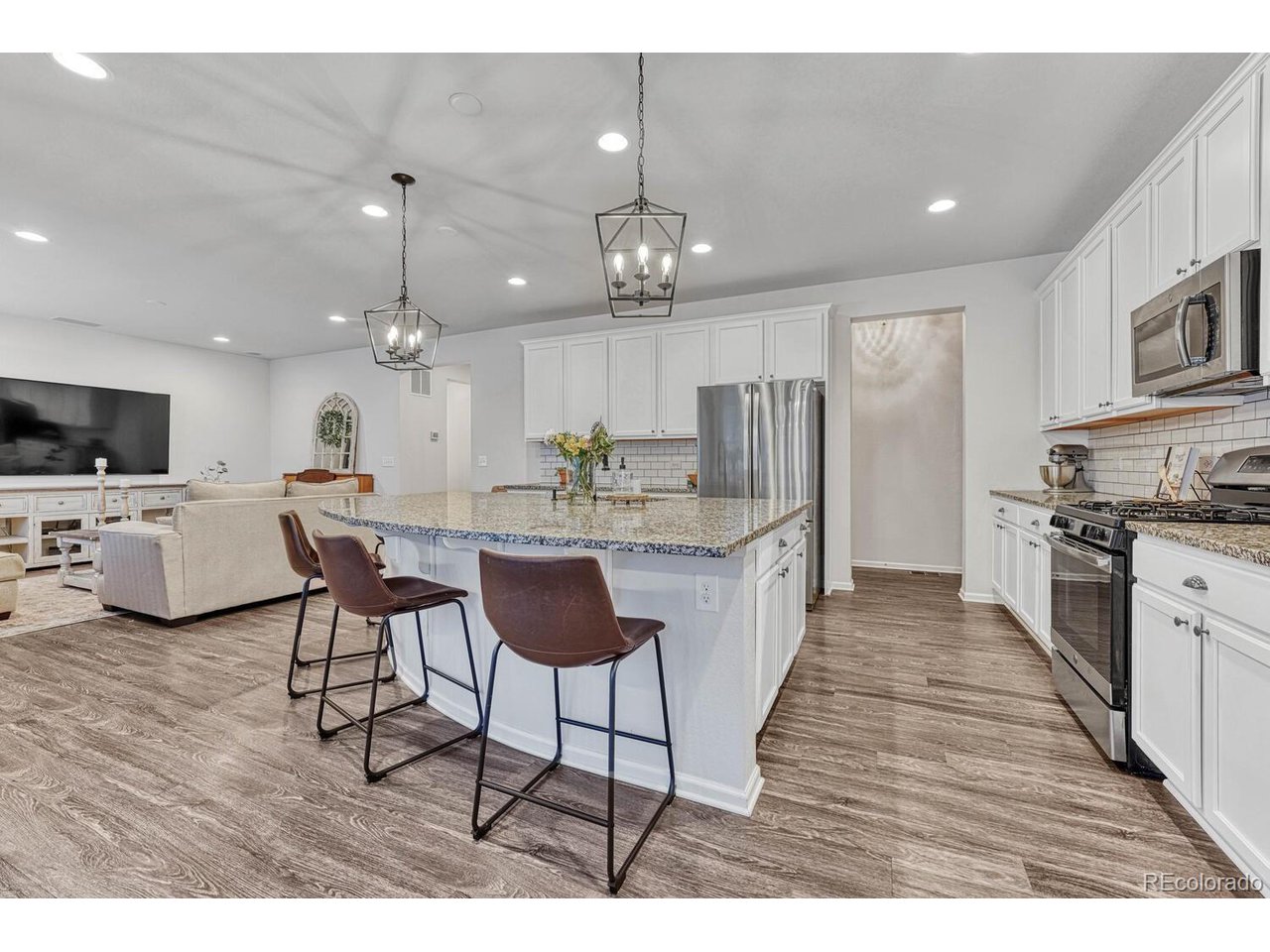 3355 Bittern St