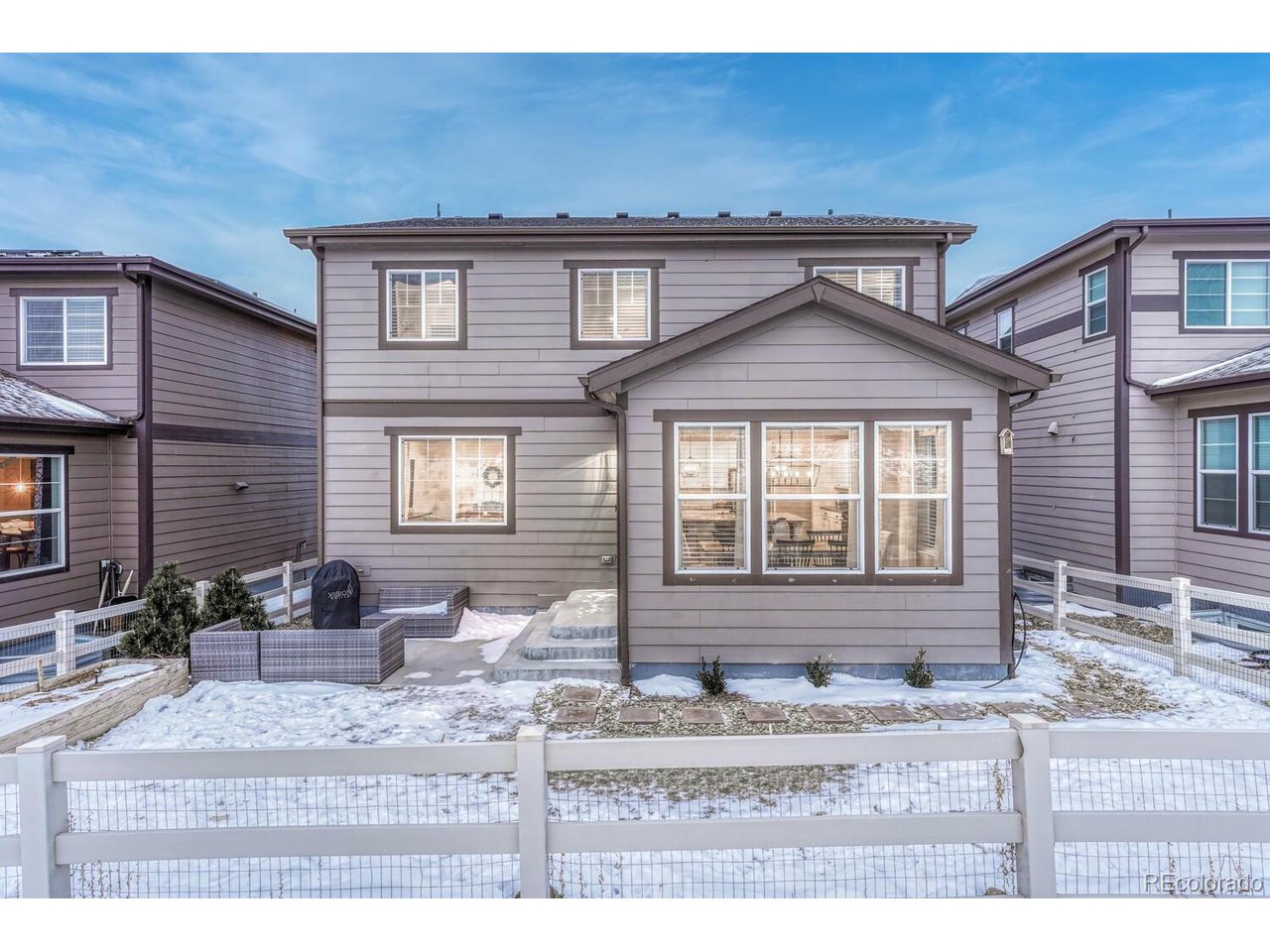 3355 Bittern St