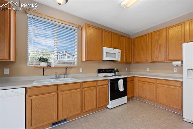 5216 Mountain Air Circle