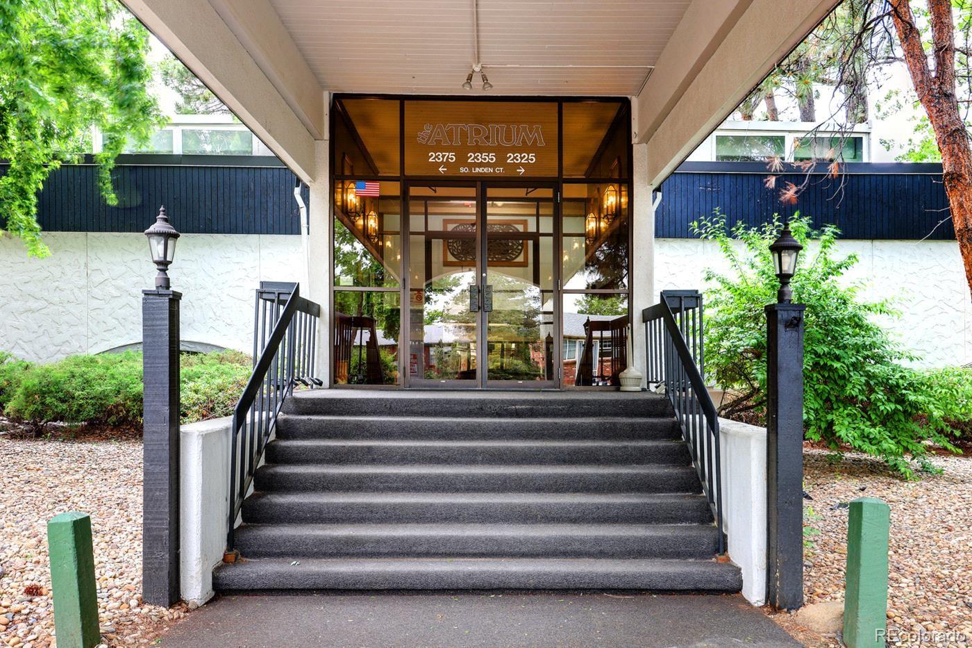 2375 S Linden Court Unit: 313