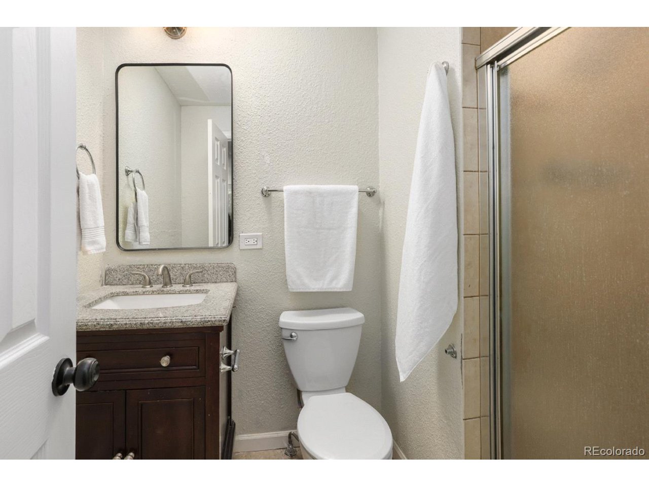 2375 S Linden Ct 313