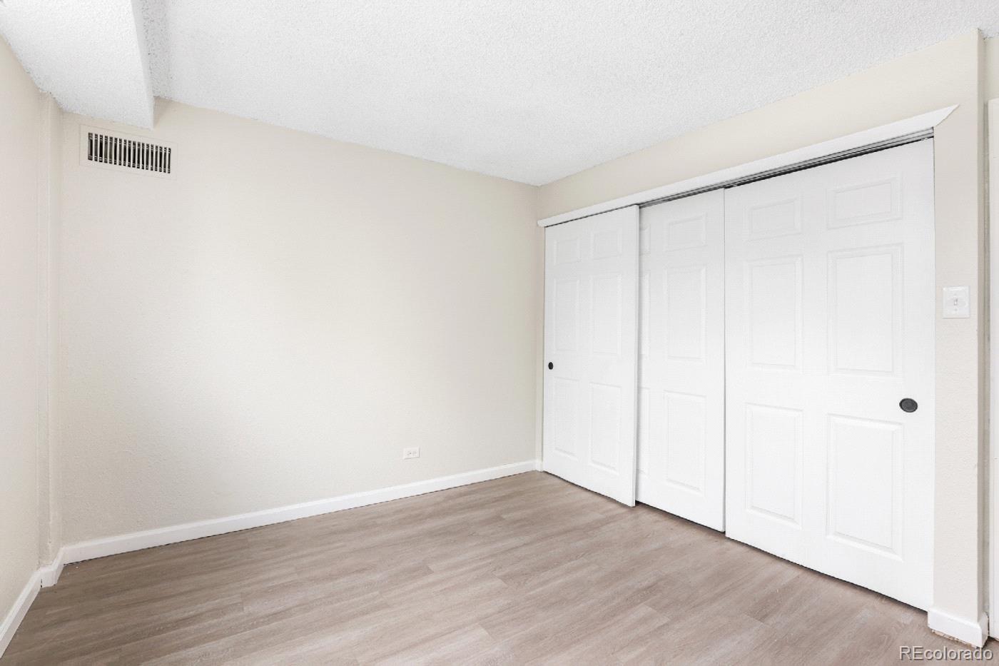 2375 S Linden Court Unit: 313