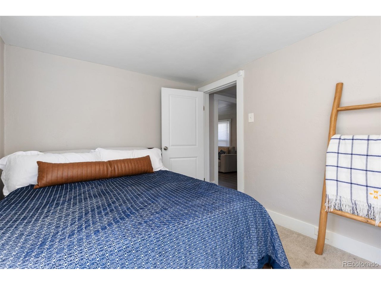 3120 S Washington St