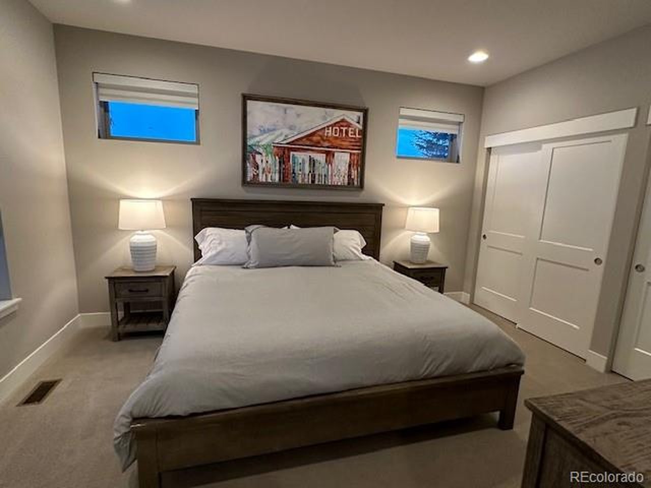 37 Mountain Flower Cir