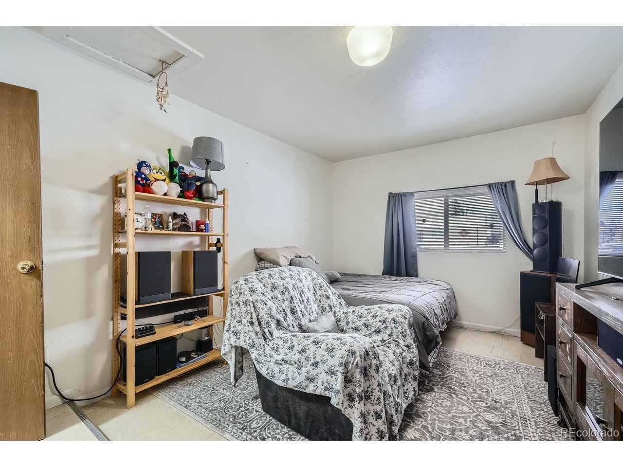 37 Newland Ct