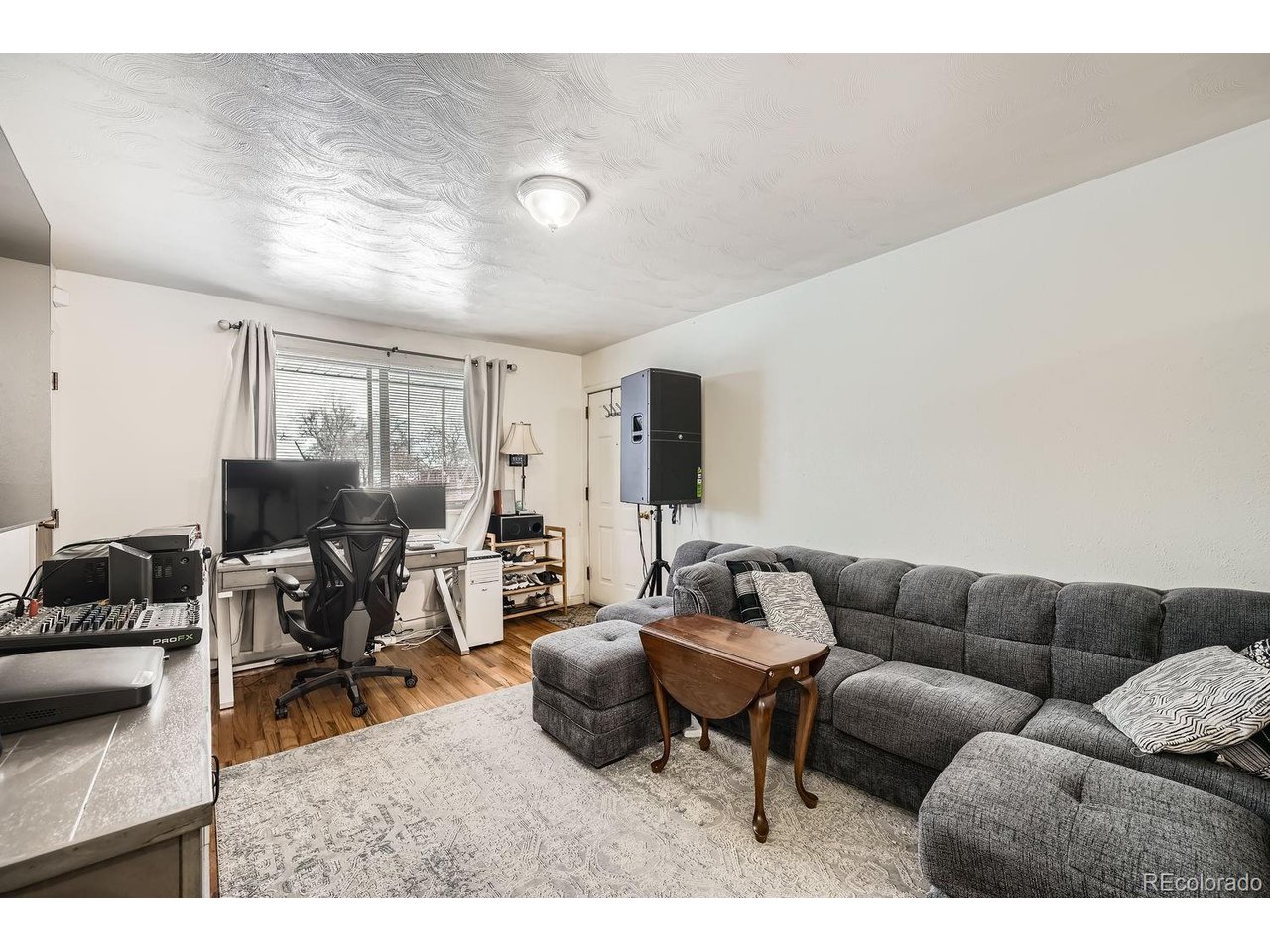 37 Newland Ct