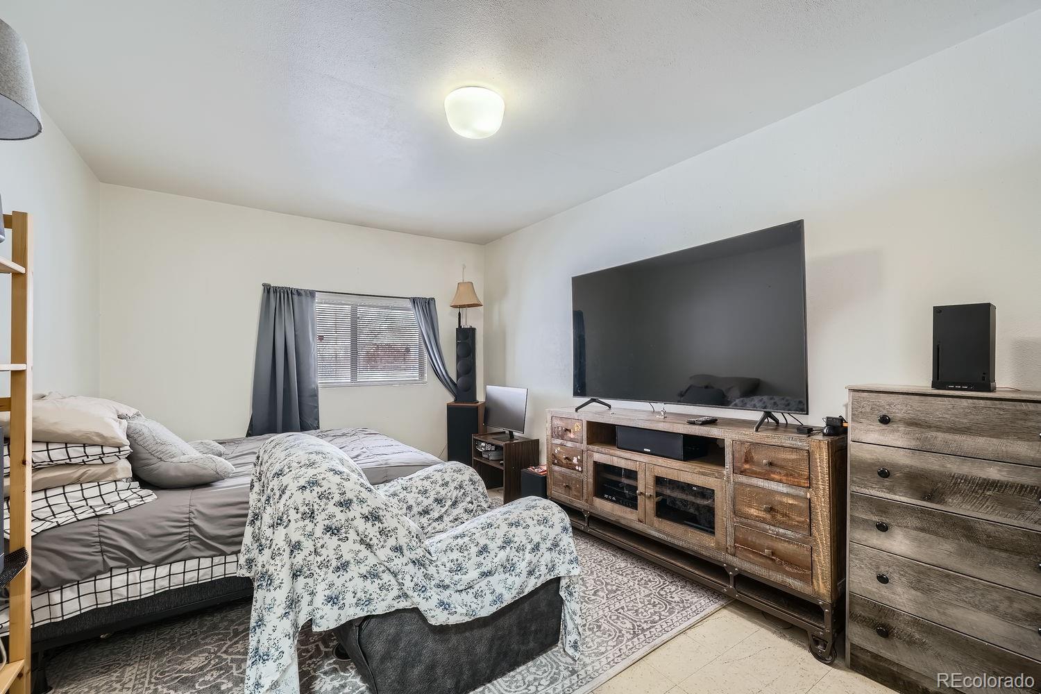37 Newland Court